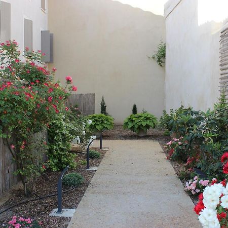 Entre Les Sorgues Ardoise Lejlighed LʼIsle-sur-la-Sorgue Eksteriør billede