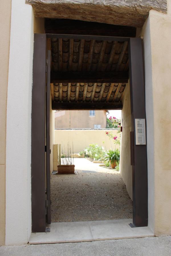 Entre Les Sorgues Ardoise Lejlighed LʼIsle-sur-la-Sorgue Eksteriør billede