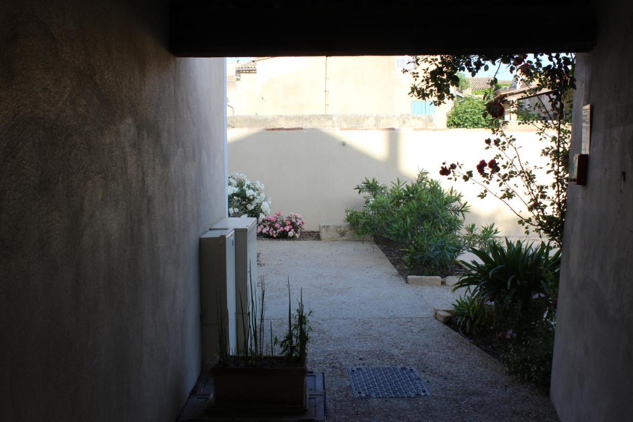Entre Les Sorgues Ardoise Lejlighed LʼIsle-sur-la-Sorgue Eksteriør billede