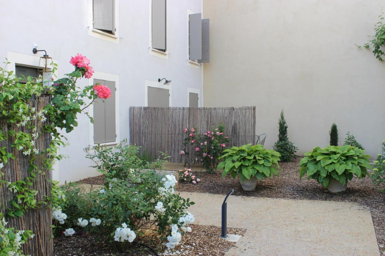 Entre Les Sorgues Ardoise Lejlighed LʼIsle-sur-la-Sorgue Eksteriør billede